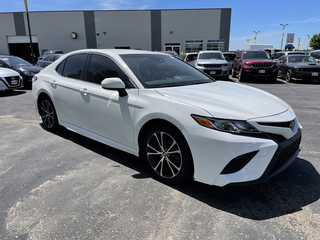 2018 Toyota Camry for sale in Platteville WI