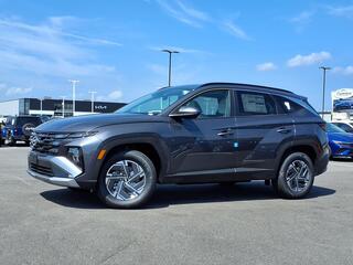 2025 Hyundai Tucson Hybrid