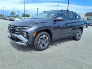 2025 Hyundai Tucson Hybrid