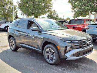 2025 Hyundai Tucson Hybrid