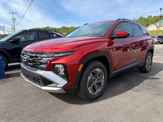 2025 Hyundai Tucson Hybrid for sale in Mount Hope WV