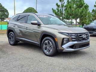 2025 Hyundai Tucson Hybrid