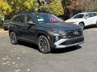 2025 Hyundai Tucson Hybrid