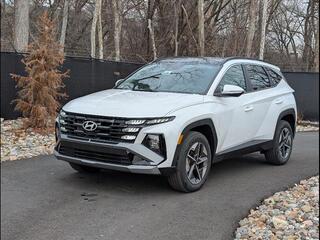 2025 Hyundai Tucson Hybrid