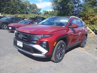 2025 Hyundai Tucson Hybrid