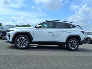 2025 Hyundai Tucson Hybrid