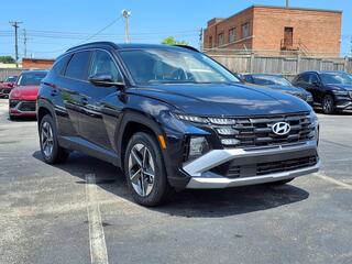 2025 Hyundai Tucson Hybrid