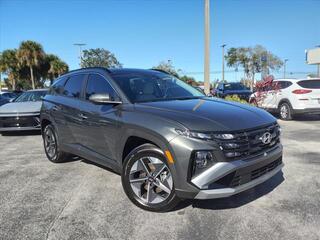 2025 Hyundai Tucson Hybrid for sale in Cocoa FL