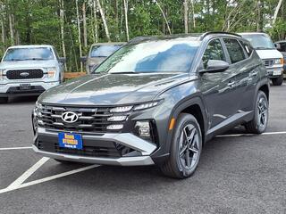 2025 Hyundai Tucson Hybrid