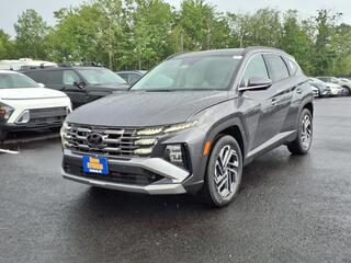2025 Hyundai Tucson Hybrid