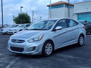 2016 Hyundai Accent
