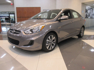 2017 Hyundai Accent for sale in Lake Park FL