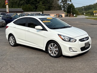 2013 Hyundai Accent