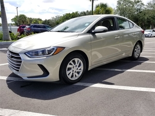 2017 Hyundai Elantra for sale in Lake Park FL