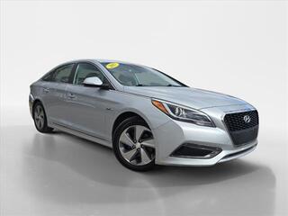 2017 Hyundai Sonata Hybrid for sale in Knoxville TN