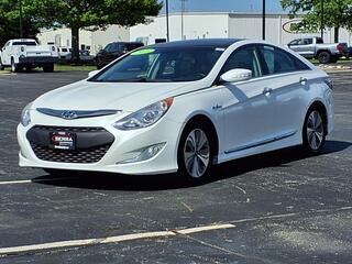 2015 Hyundai Sonata Hybrid for sale in Savoy IL