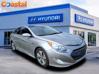 2013 Hyundai Sonata Hybrid for sale in Melbourne FL