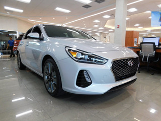 2018 Hyundai Elantra Gt for sale in Lake Park FL