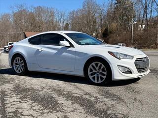 2016 Hyundai Genesis Coupe