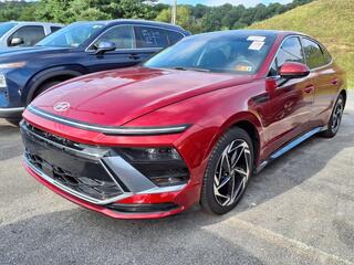 2024 Hyundai Sonata for sale in Mount Hope WV