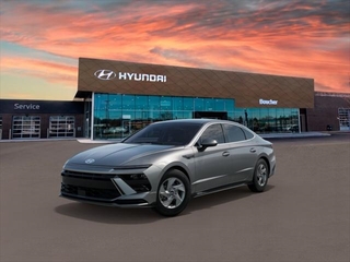 2025 Hyundai Sonata for sale in Waukesha WI