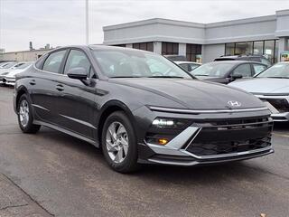 2025 Hyundai Sonata for sale in Mishawaka IN