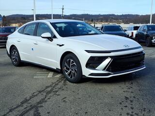 2026 Hyundai Sonata Hybrid for sale in Paola KS
