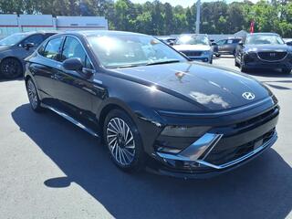2024 Hyundai Sonata Hybrid