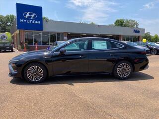 2024 Hyundai Sonata Hybrid for sale in Batesville MS