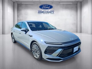 2025 Hyundai Sonata Hybrid
