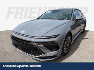 2025 Hyundai Sonata Hybrid for sale in Mount Hope WV
