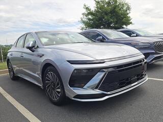 2026 Hyundai Sonata Hybrid