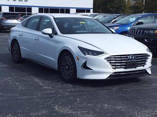 2021 Hyundai Sonata Hybrid