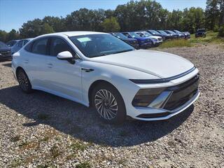 2024 Hyundai Sonata Hybrid for sale in Paola KS