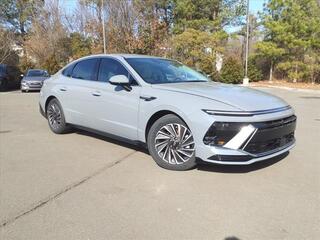 2024 Hyundai Sonata Hybrid for sale in Apex NC