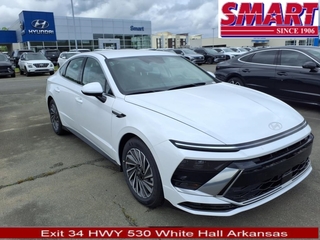 2025 Hyundai Sonata Hybrid