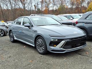 2026 Hyundai Sonata Hybrid