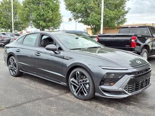 2025 Hyundai Sonata for sale in Mishawaka IN