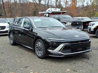 2026 Hyundai Sonata Hybrid