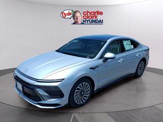 2026 Hyundai Sonata Hybrid for sale in Somersworth NH