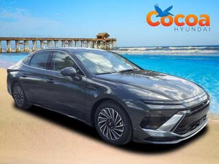 2024 Hyundai Sonata Hybrid for sale in Cocoa FL