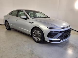 2025 Hyundai Sonata Hybrid for sale in Southern Pines NC