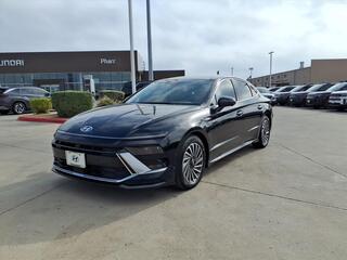 2025 Hyundai Sonata Hybrid for sale in Somersworth NH