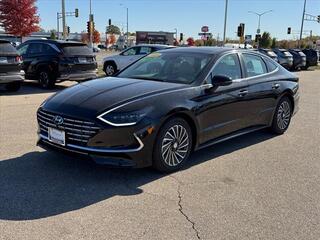 2023 Hyundai Sonata Hybrid for sale in Janesville WI