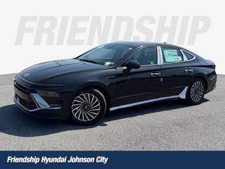 2025 Hyundai Sonata Hybrid