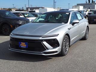 2024 Hyundai Sonata Hybrid for sale in West Lebanon NH