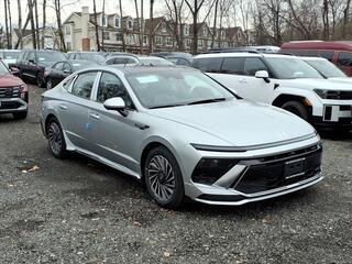 2026 Hyundai Sonata Hybrid