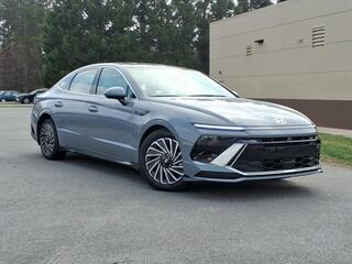 2024 Hyundai Sonata Hybrid for sale in Burlington NC
