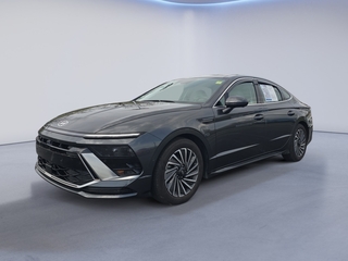 2024 Hyundai Sonata Hybrid