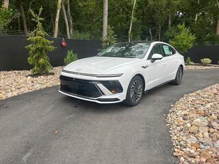 2024 Hyundai Sonata Hybrid for sale in Kansas City MO